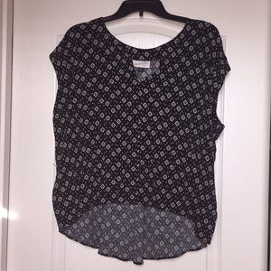 Black & White Universal Thread Crop Tunic